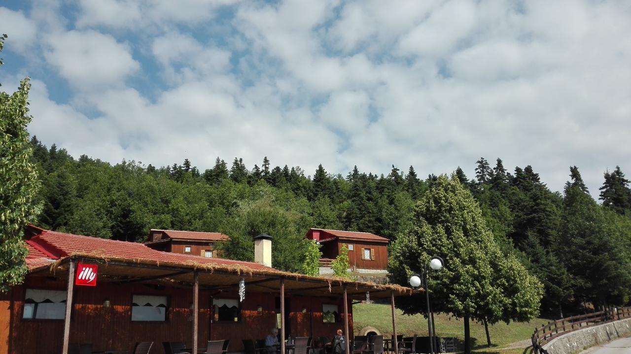 Livadaki Village Megali Kapsi Екстериор снимка
